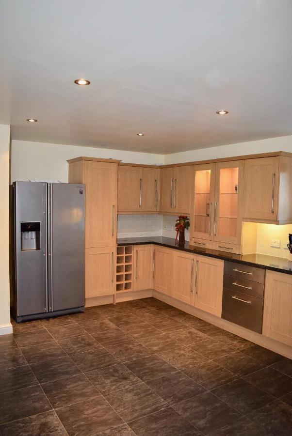 Kelpies Serviced Apartments Kavanagh- 5 Bedrooms 巴斯盖特 外观 照片